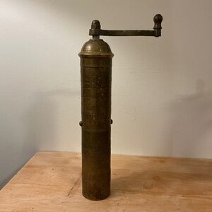 Atlas Pepper Mill Imports Made in Greece